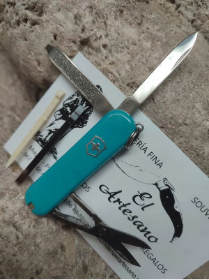 NAVAJA PEQUEÑA AZUL VICTORINOX